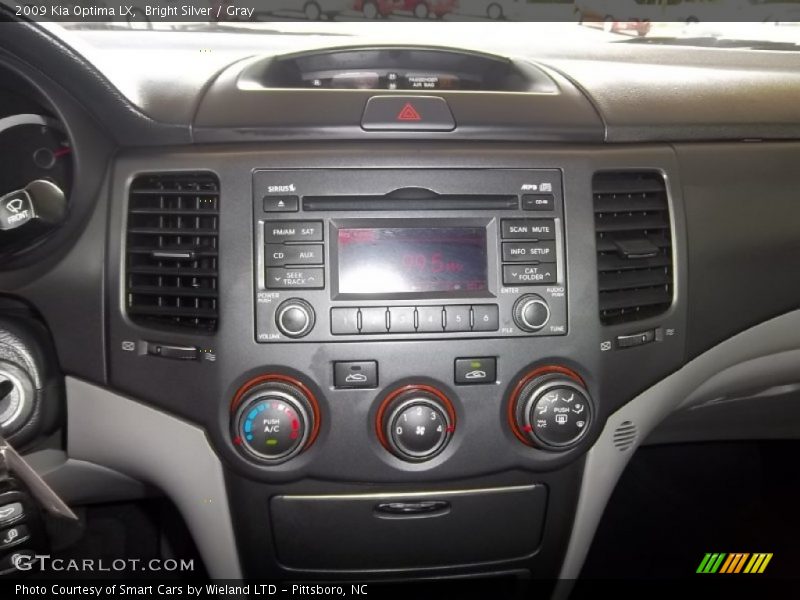 Bright Silver / Gray 2009 Kia Optima LX
