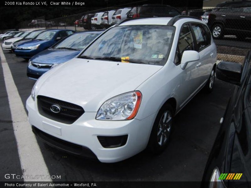 Clear White / Beige 2008 Kia Rondo LX V6
