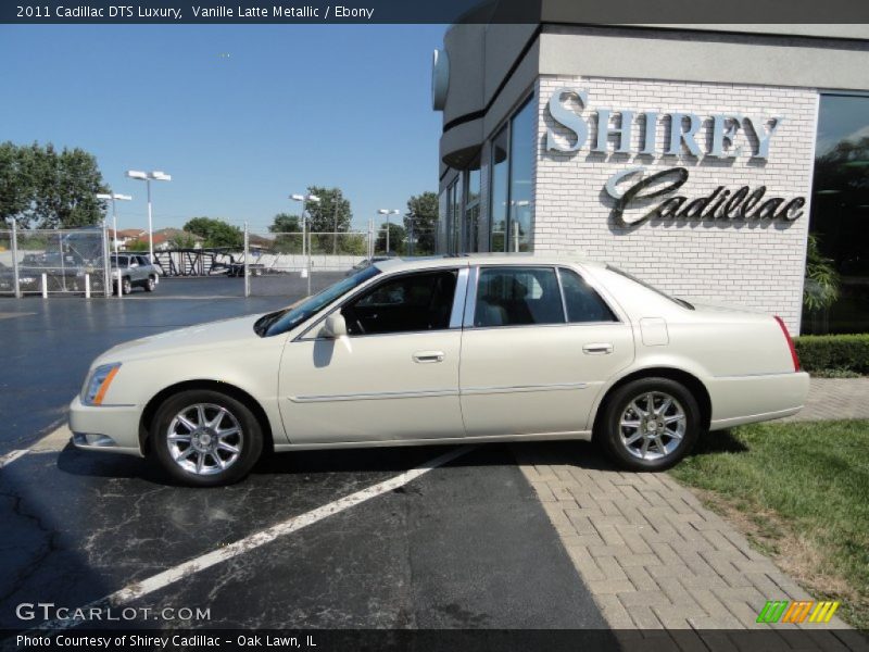 Vanille Latte Metallic / Ebony 2011 Cadillac DTS Luxury