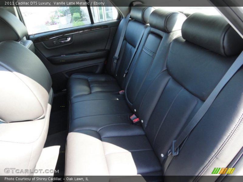 Vanille Latte Metallic / Ebony 2011 Cadillac DTS Luxury