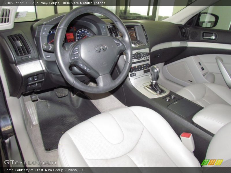 Dashboard of 2009 G 37 Journey Coupe