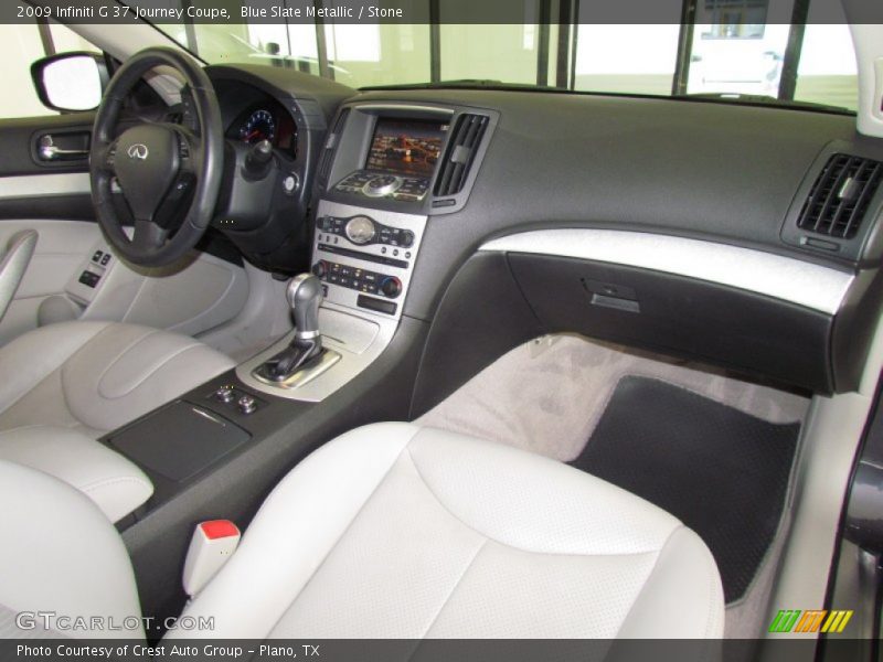 Dashboard of 2009 G 37 Journey Coupe