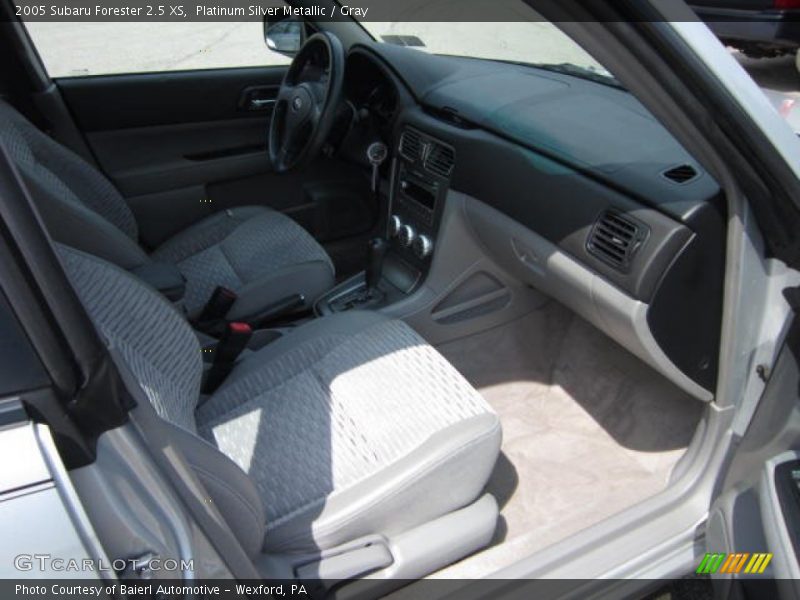 Platinum Silver Metallic / Gray 2005 Subaru Forester 2.5 XS