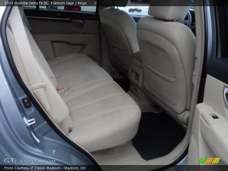 Platinum Sage / Beige 2009 Hyundai Santa Fe SE