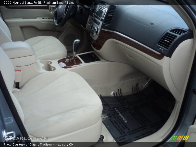 Platinum Sage / Beige 2009 Hyundai Santa Fe SE