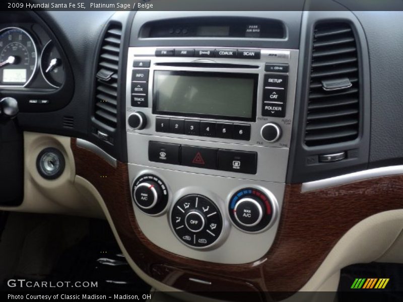 Platinum Sage / Beige 2009 Hyundai Santa Fe SE