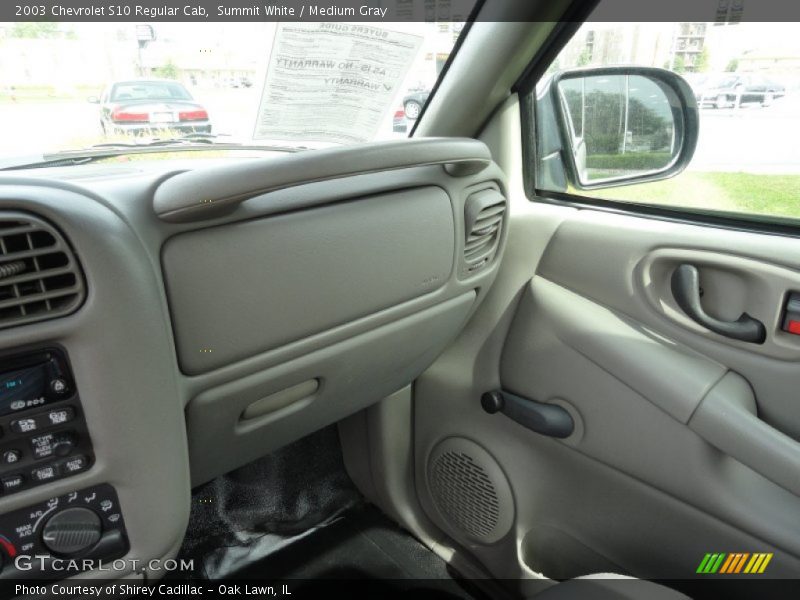 Summit White / Medium Gray 2003 Chevrolet S10 Regular Cab