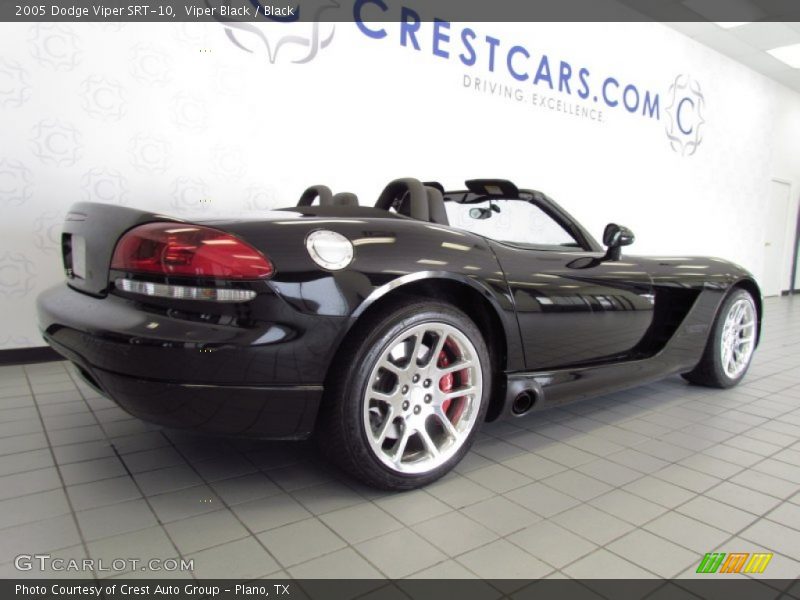 Viper Black / Black 2005 Dodge Viper SRT-10