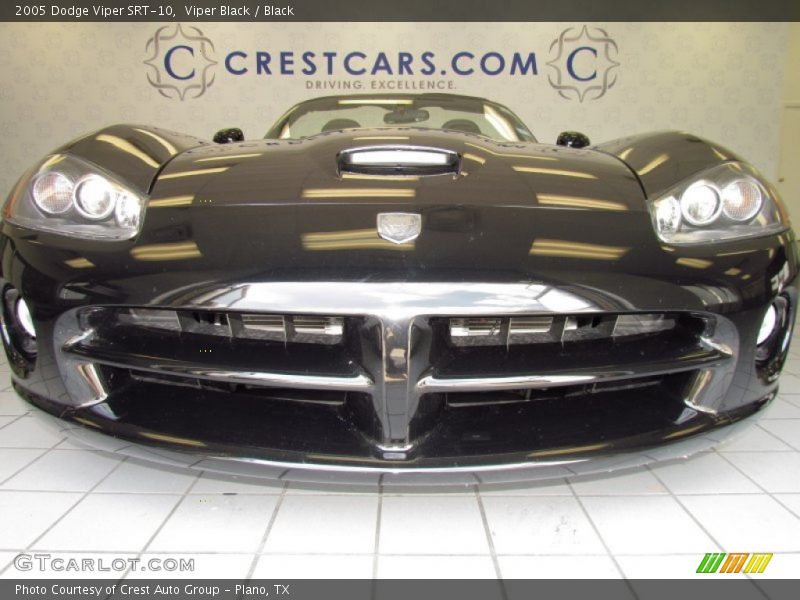 Viper Black / Black 2005 Dodge Viper SRT-10