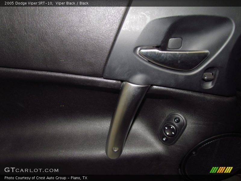 Viper Black / Black 2005 Dodge Viper SRT-10