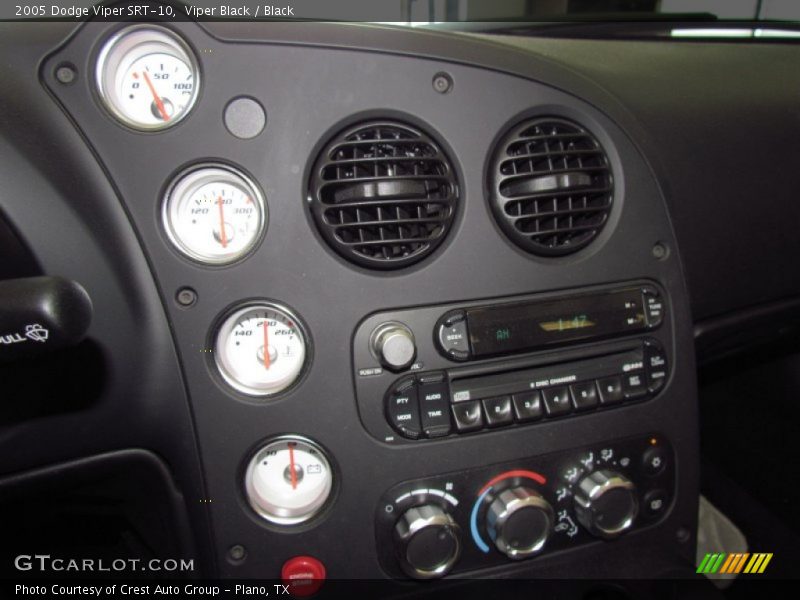 Controls of 2005 Viper SRT-10