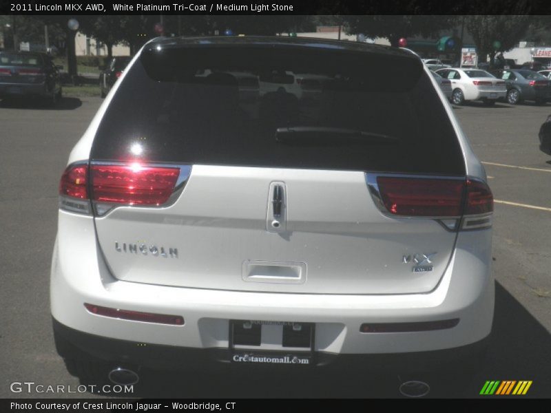 White Platinum Tri-Coat / Medium Light Stone 2011 Lincoln MKX AWD