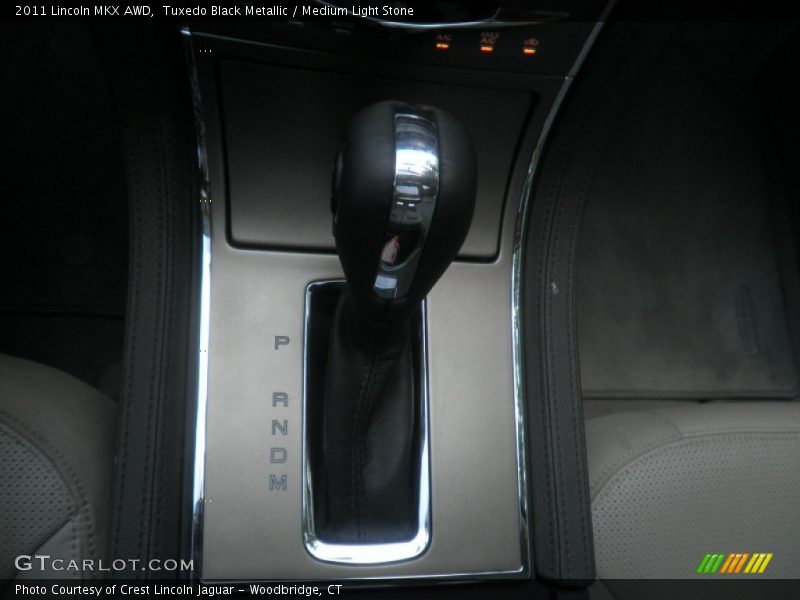 Tuxedo Black Metallic / Medium Light Stone 2011 Lincoln MKX AWD