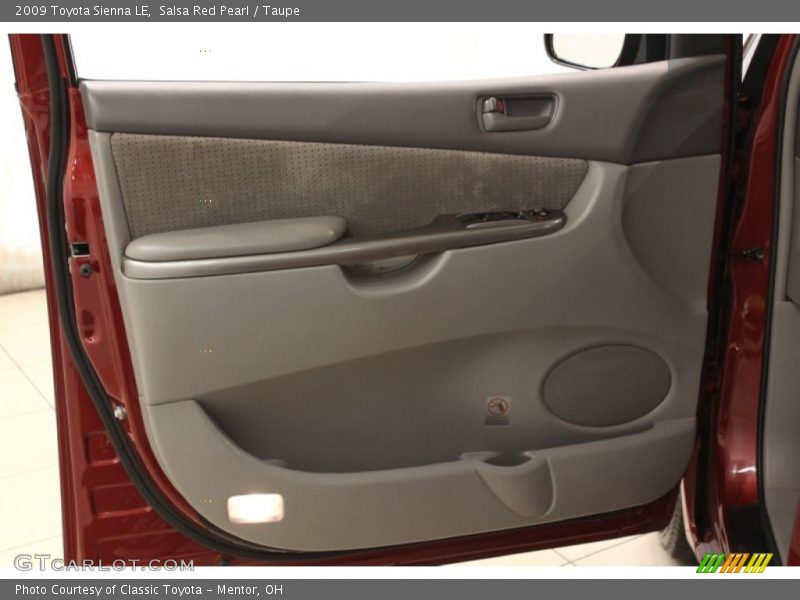 Salsa Red Pearl / Taupe 2009 Toyota Sienna LE