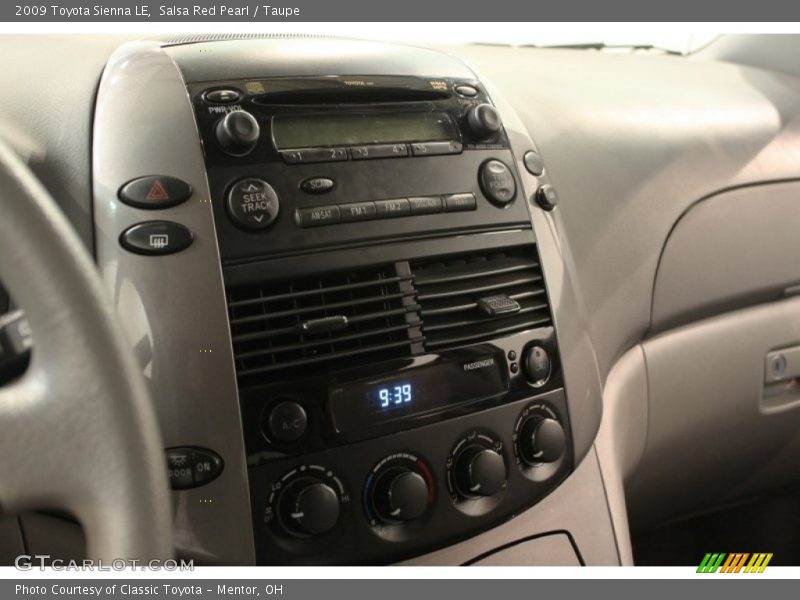 Salsa Red Pearl / Taupe 2009 Toyota Sienna LE