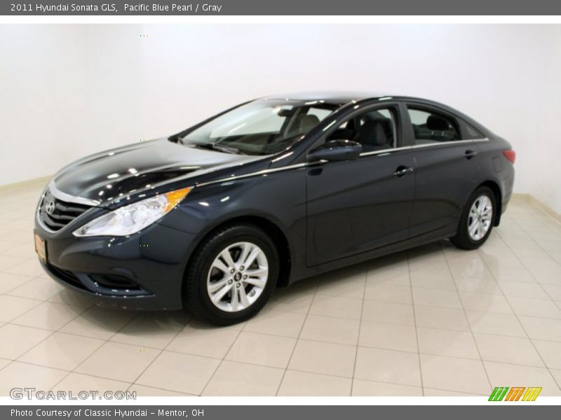 Pacific Blue Pearl / Gray 2011 Hyundai Sonata GLS