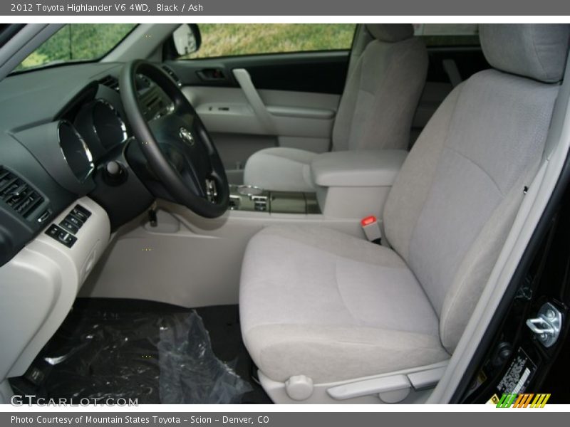 Black / Ash 2012 Toyota Highlander V6 4WD