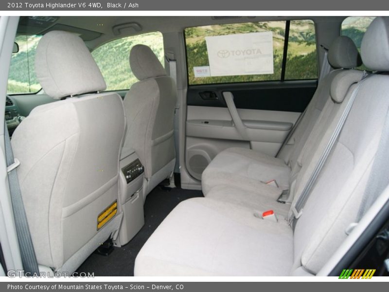 Black / Ash 2012 Toyota Highlander V6 4WD