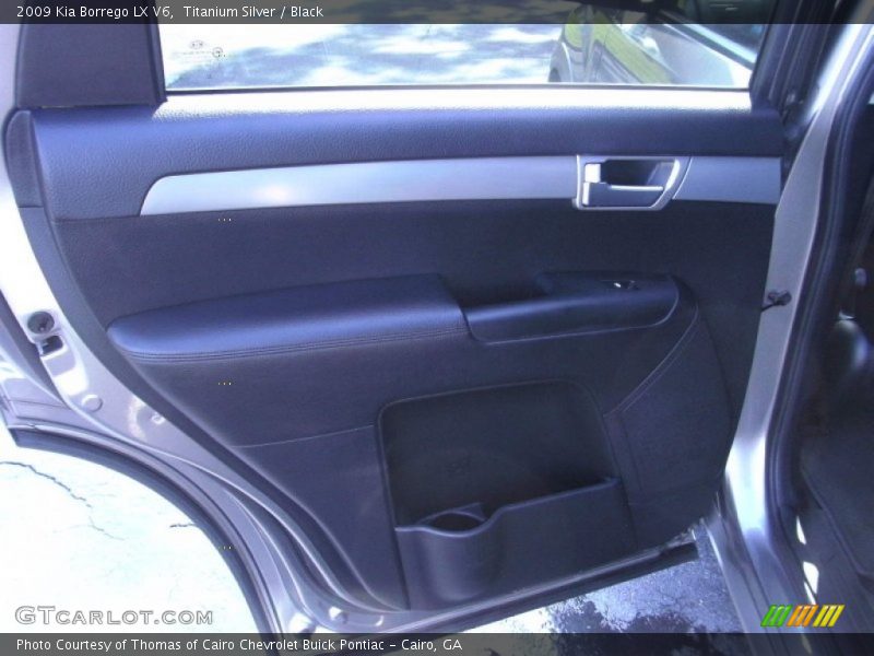 Titanium Silver / Black 2009 Kia Borrego LX V6