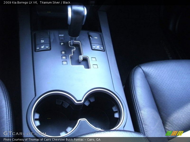 Titanium Silver / Black 2009 Kia Borrego LX V6