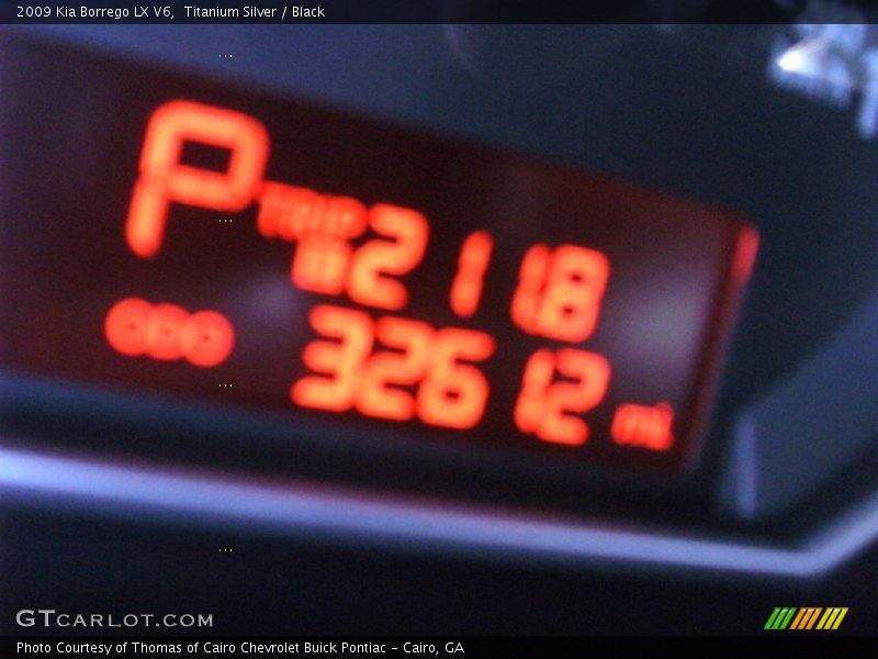 Titanium Silver / Black 2009 Kia Borrego LX V6