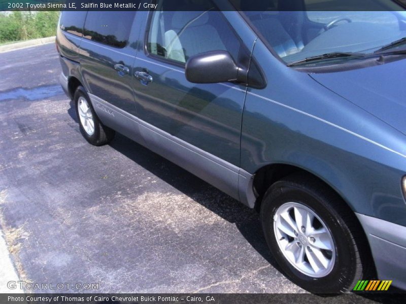 Sailfin Blue Metallic / Gray 2002 Toyota Sienna LE