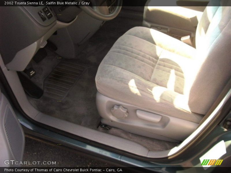 Sailfin Blue Metallic / Gray 2002 Toyota Sienna LE