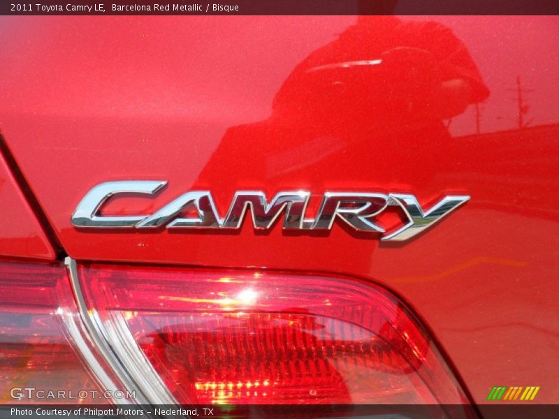 Barcelona Red Metallic / Bisque 2011 Toyota Camry LE