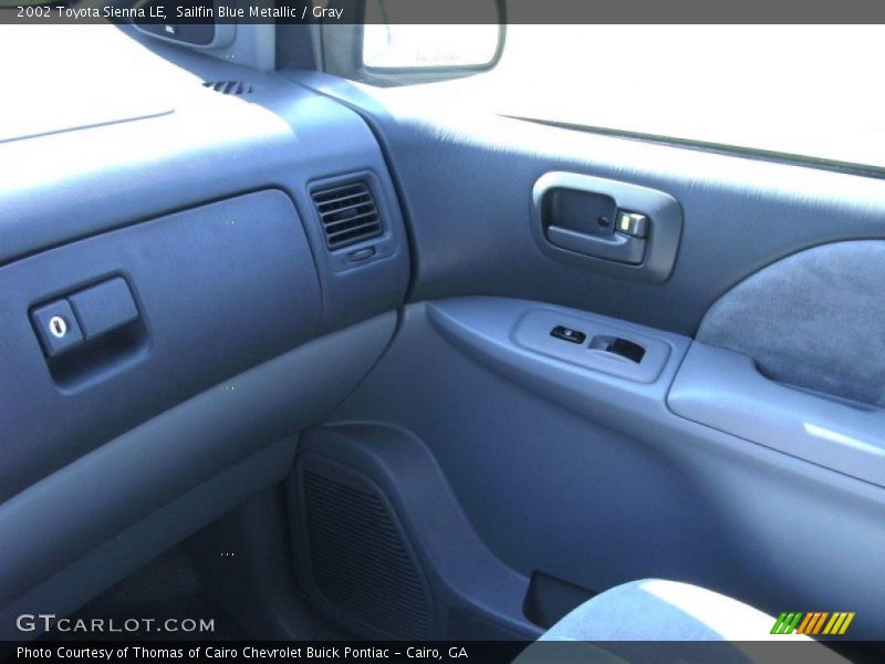 Sailfin Blue Metallic / Gray 2002 Toyota Sienna LE