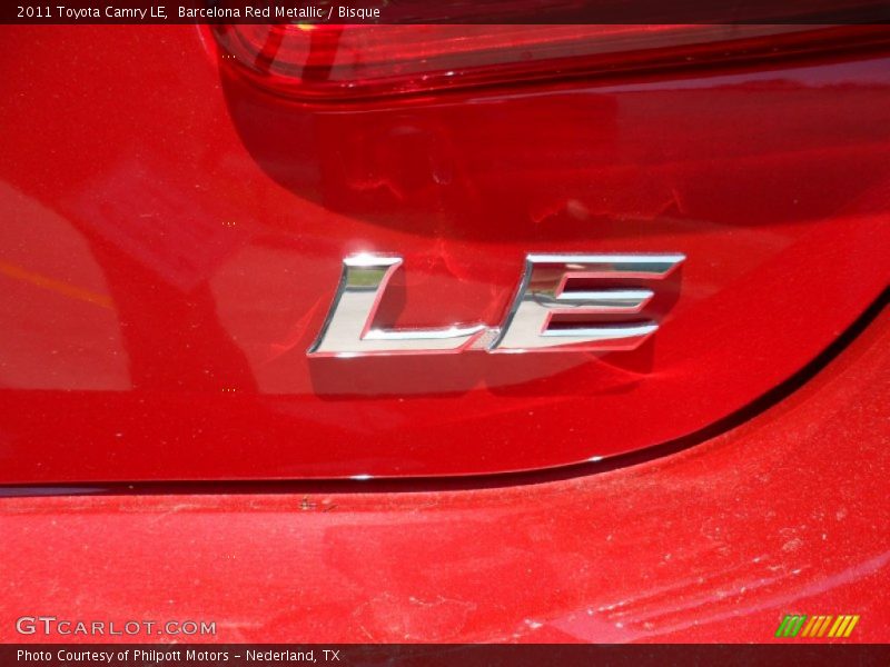 Barcelona Red Metallic / Bisque 2011 Toyota Camry LE