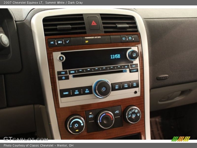 Summit White / Dark Gray 2007 Chevrolet Equinox LT