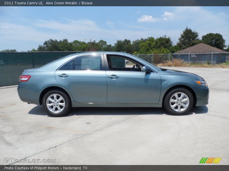 Aloe Green Metallic / Bisque 2011 Toyota Camry LE