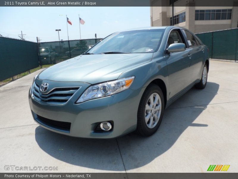 Aloe Green Metallic / Bisque 2011 Toyota Camry LE