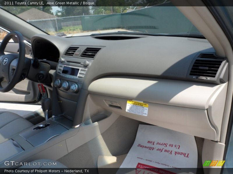 Aloe Green Metallic / Bisque 2011 Toyota Camry LE