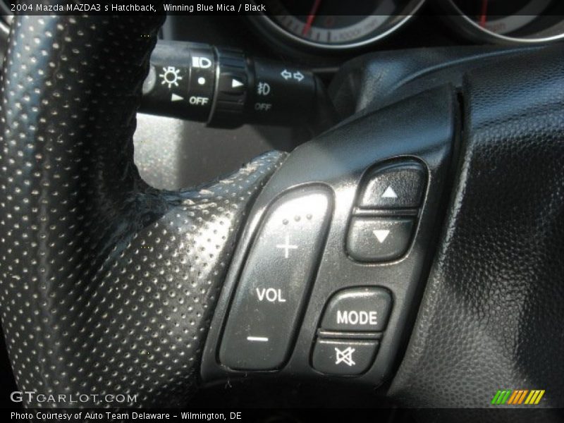 Winning Blue Mica / Black 2004 Mazda MAZDA3 s Hatchback