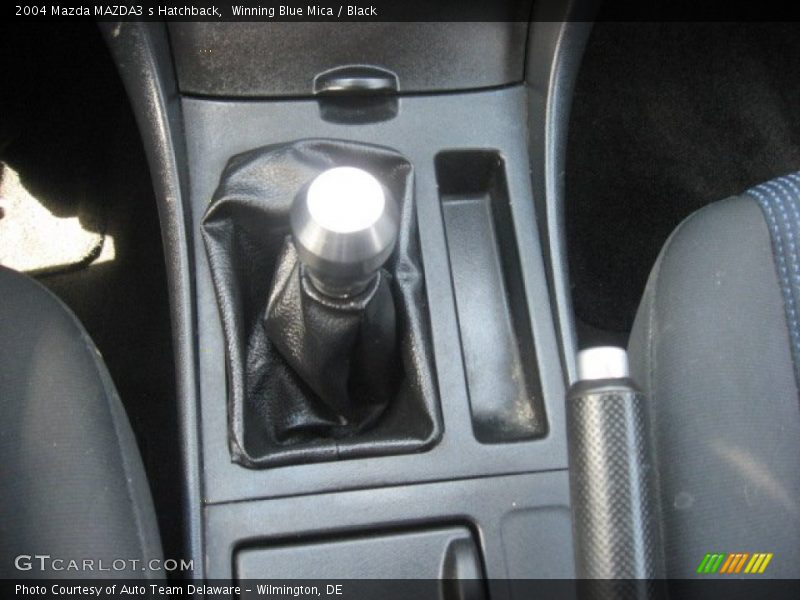 Winning Blue Mica / Black 2004 Mazda MAZDA3 s Hatchback