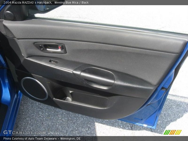 Winning Blue Mica / Black 2004 Mazda MAZDA3 s Hatchback