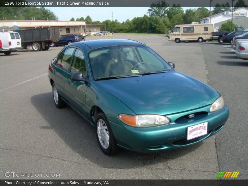 Pacific Green Metallic / Beige 1998 Ford Escort SE Sedan