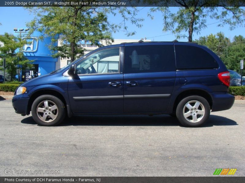 Midnight Blue Pearl / Medium Slate Gray 2005 Dodge Caravan SXT
