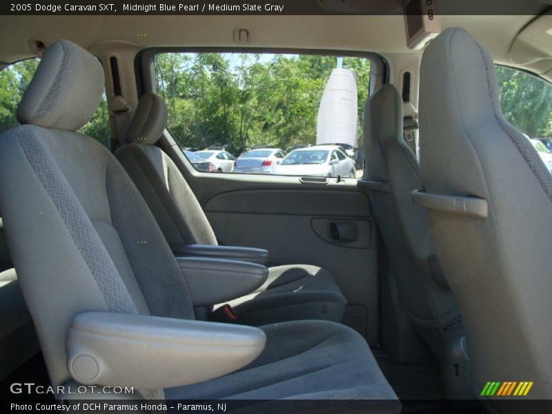 Midnight Blue Pearl / Medium Slate Gray 2005 Dodge Caravan SXT
