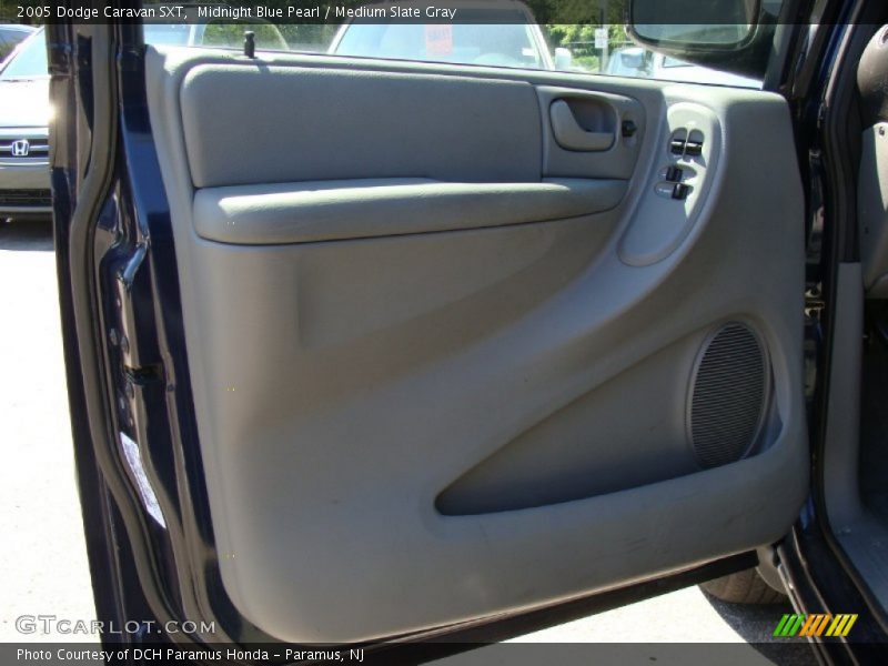 Midnight Blue Pearl / Medium Slate Gray 2005 Dodge Caravan SXT