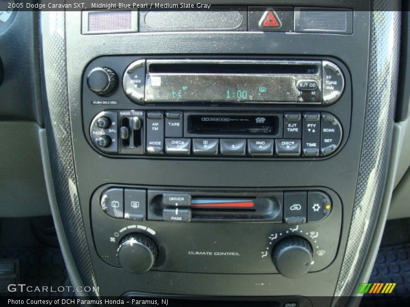 Midnight Blue Pearl / Medium Slate Gray 2005 Dodge Caravan SXT