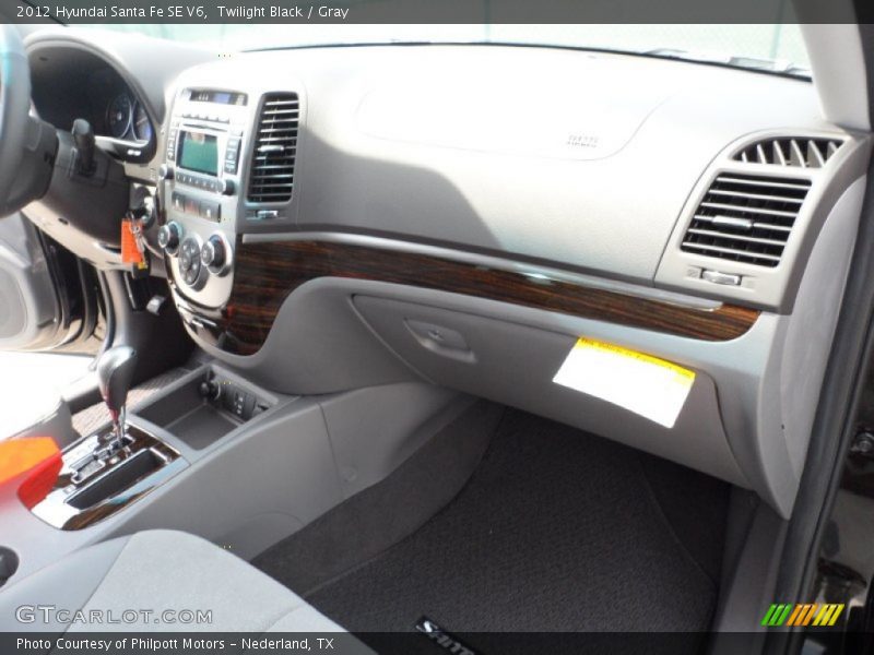 Twilight Black / Gray 2012 Hyundai Santa Fe SE V6