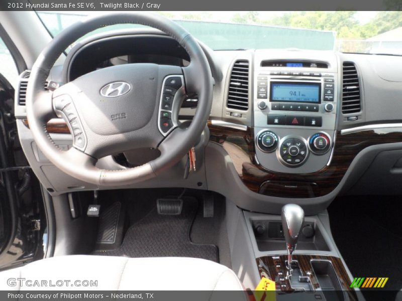 Twilight Black / Gray 2012 Hyundai Santa Fe SE V6