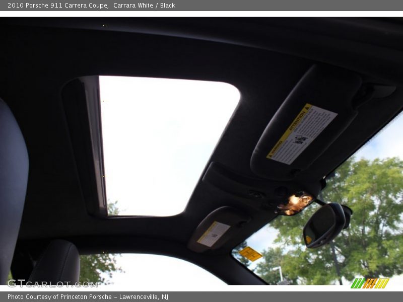 Carrara White / Black 2010 Porsche 911 Carrera Coupe
