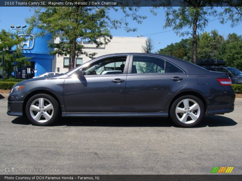 Magnetic Gray Metallic / Dark Charcoal 2010 Toyota Camry SE