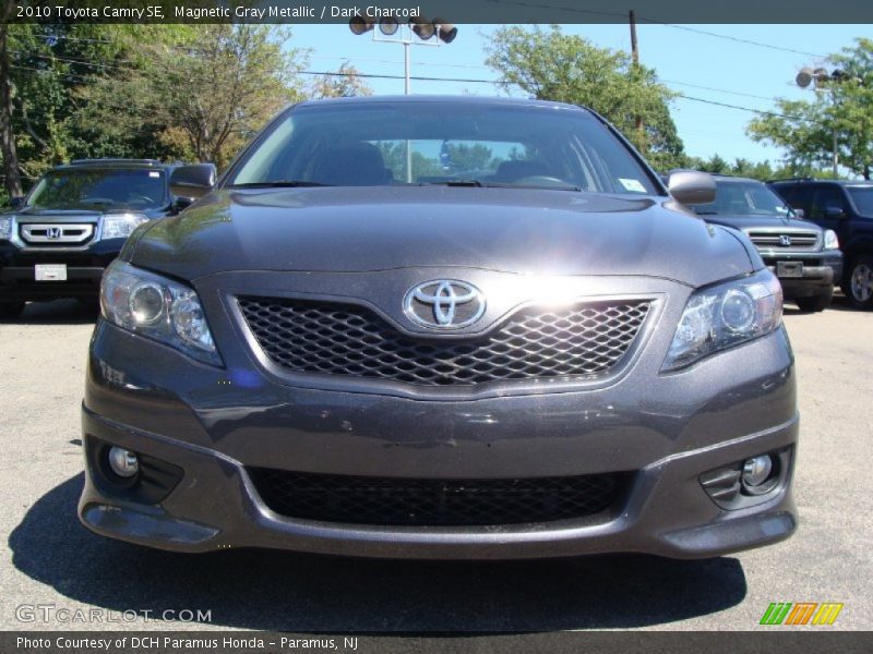 Magnetic Gray Metallic / Dark Charcoal 2010 Toyota Camry SE
