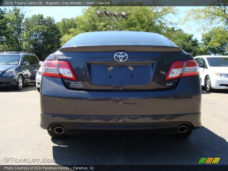 Magnetic Gray Metallic / Dark Charcoal 2010 Toyota Camry SE