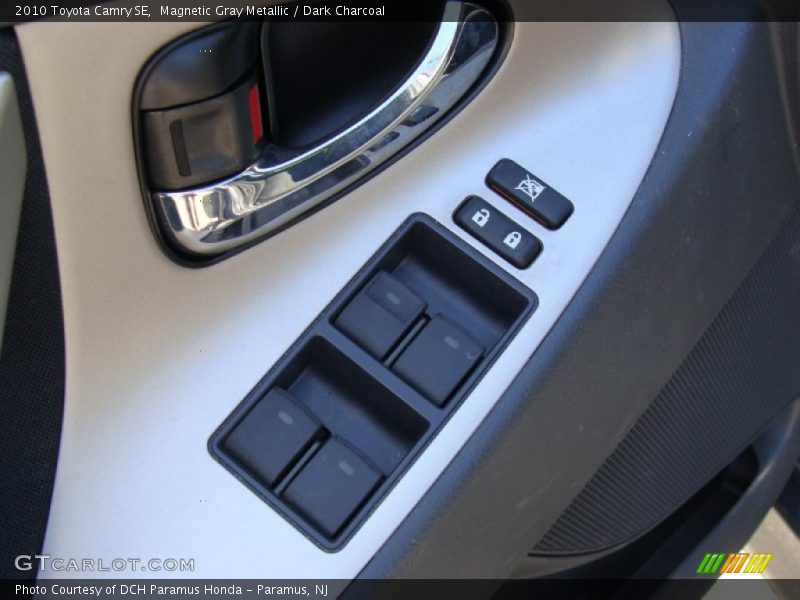 Magnetic Gray Metallic / Dark Charcoal 2010 Toyota Camry SE
