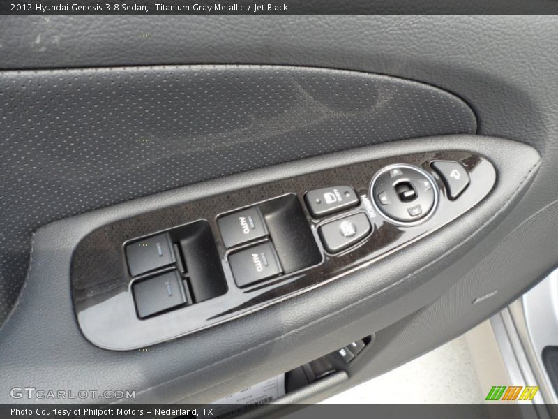 Controls of 2012 Genesis 3.8 Sedan